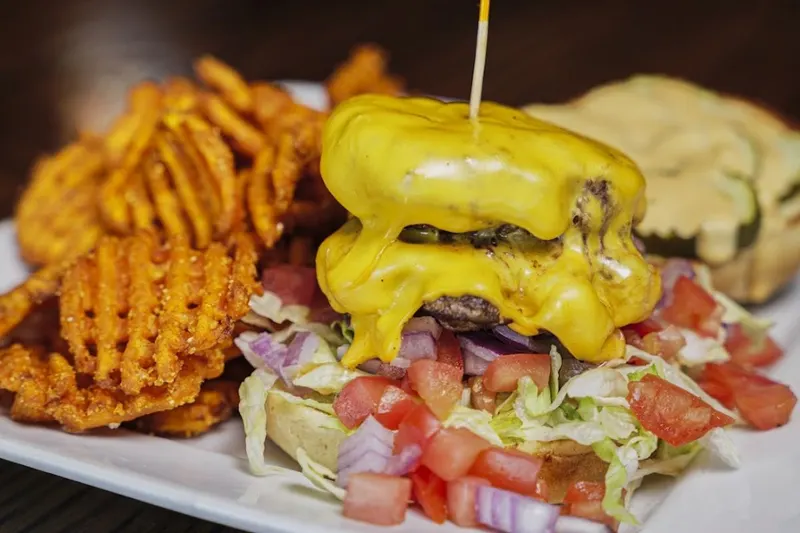 Tanner's Bar & Grill