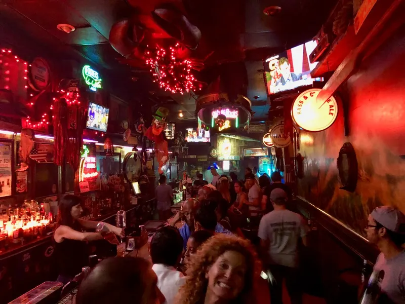 On the Rocks Bar watch party venue