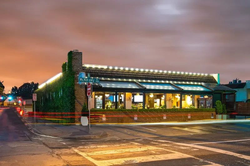 Chelsea Corner watch party venue