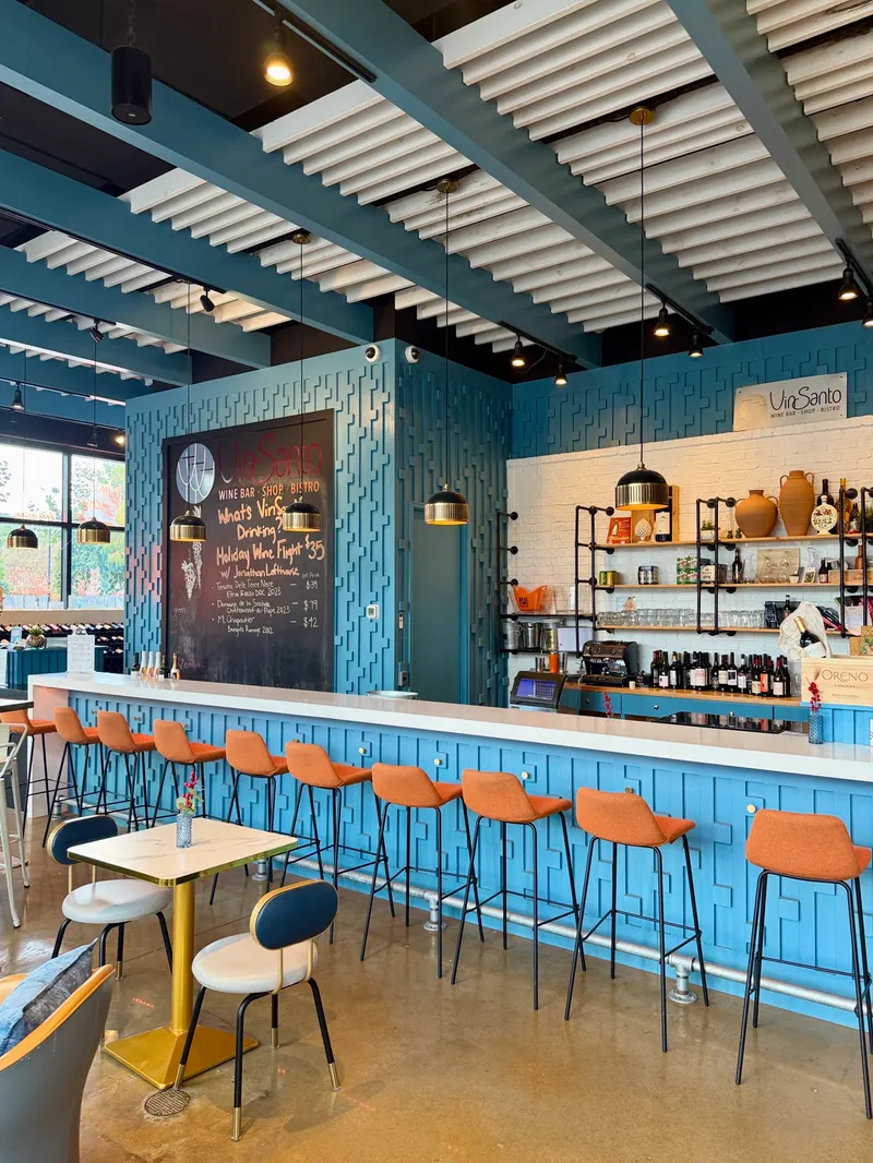 VinSanto watch party venue