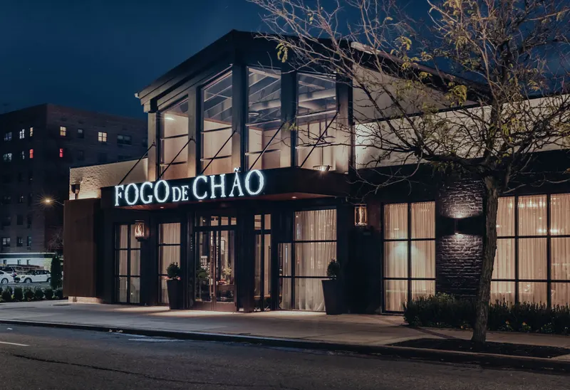 Fogo de Chรฃo Brazilian Steakhouse watch party venue