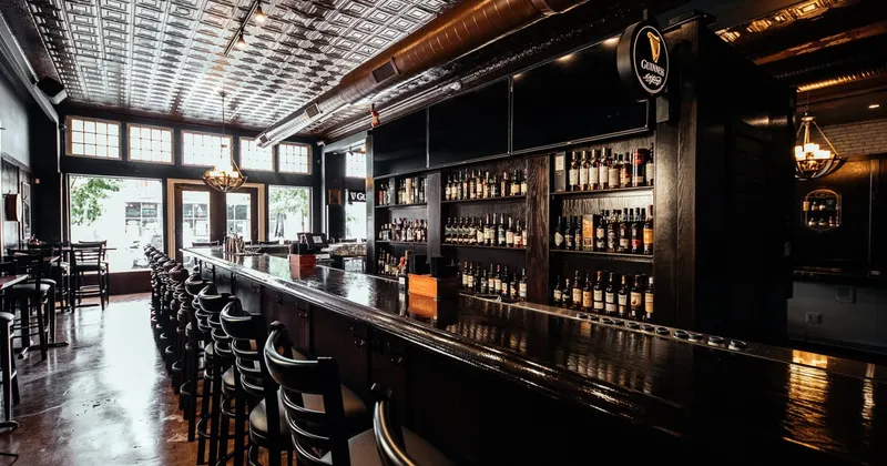 Cannon's Corner Irish Pub watch party venue